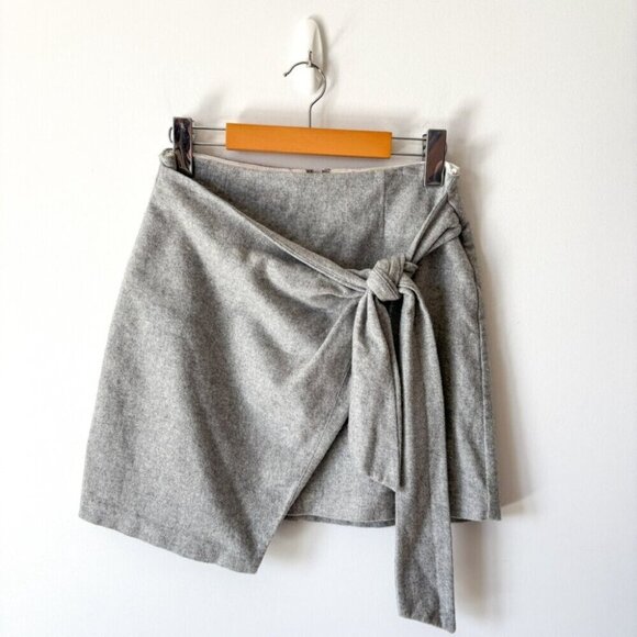 Aritzia Wilfred Dorine Mini Skirt Wool Cashmere Silk Wrap Grey Size 6 - Picture 6 of 9